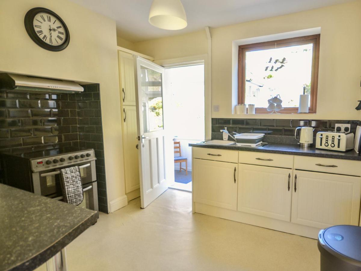 Ling Fell Cottage Ulverston Esterno foto